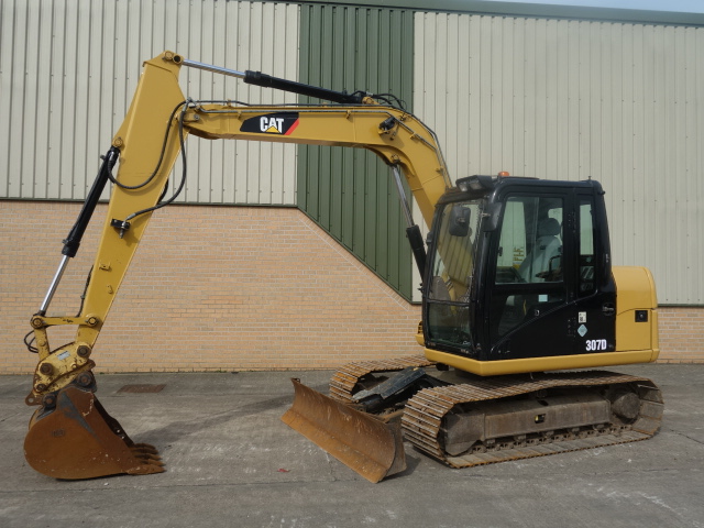 Caterpillar Tracked Excavator 307D - Govsales of mod surplus ex army trucks, ex army land rovers and other military vehicles for sale